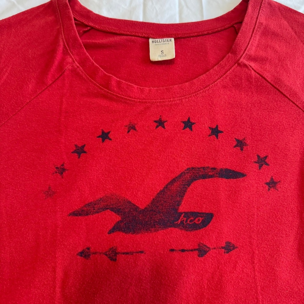 Hollister Womens Red 3/4 Sleeve Graphic T-Shirt Y2K Seagull Logo Size S - Picture 3 of 10